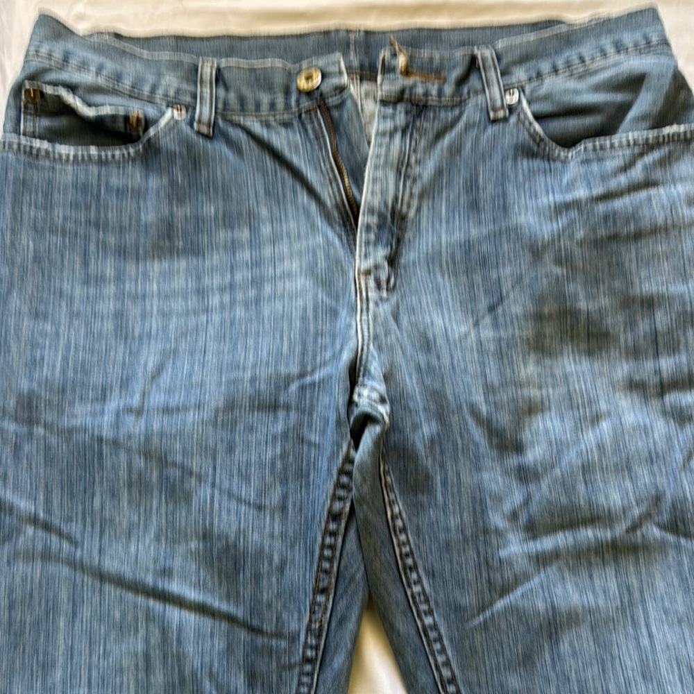 Relaxed Blue Denim Jeans with Lived-In Look